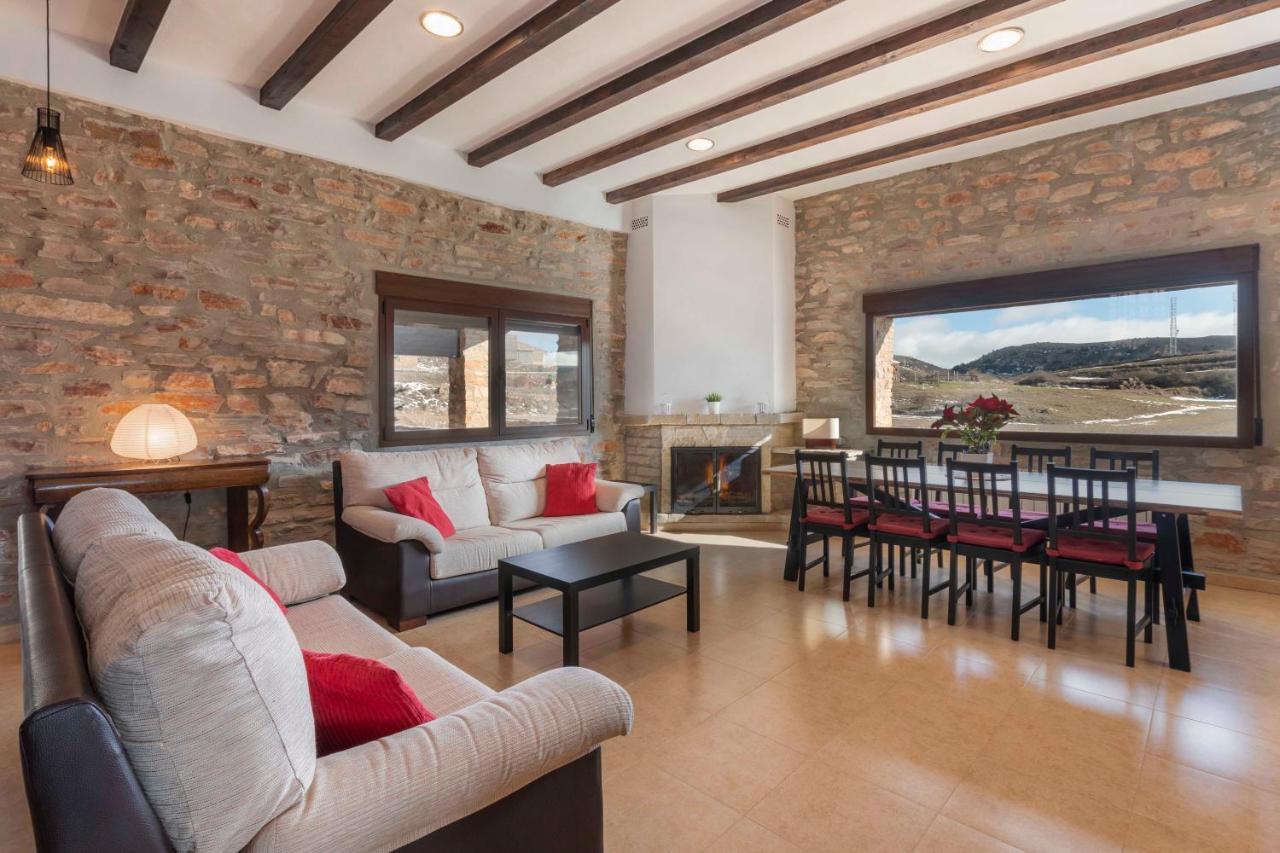Puerta Del Maestrazgo Guest House Monteagudo del Castillo Екстериор снимка